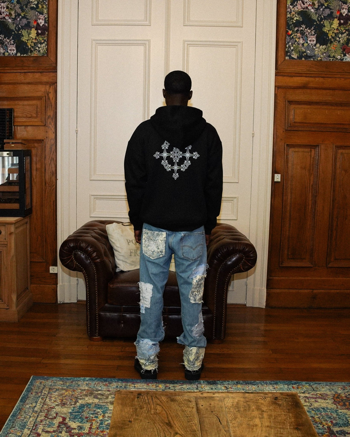 LE SWEAT ZIPPE "LA CROIX" - The White Door